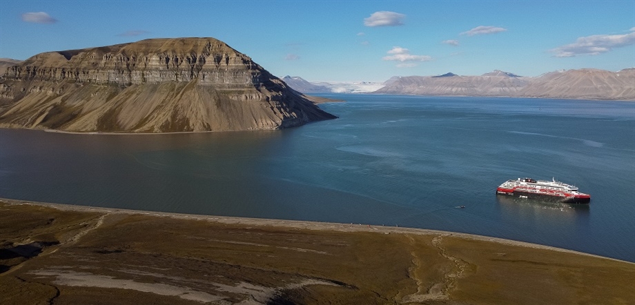 Picture by Espen Mills / Hurtigruten